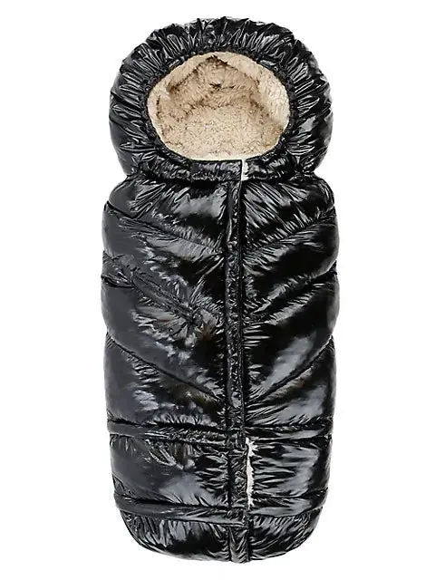 7 AM Trim Knit Blanket in Black