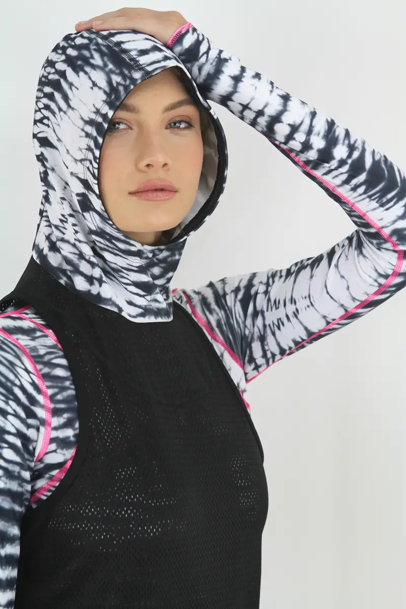 Black-and-White Hooded Mesh Tank Top – Final Sale