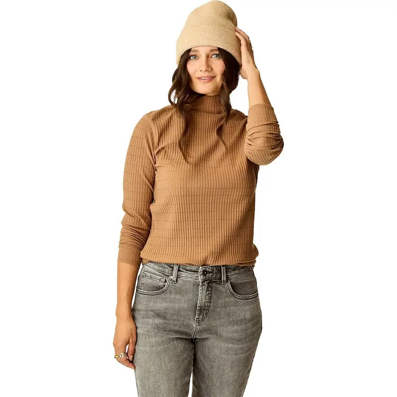 Carve Designs Denise Women’s Rum Lurex Turtleneck Top
