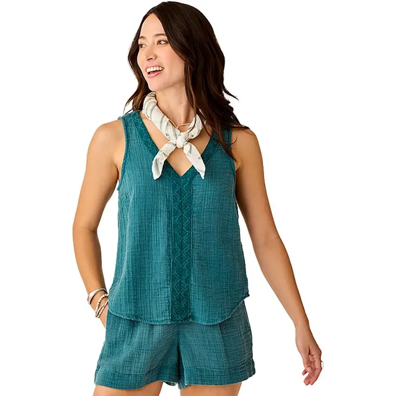 Carve Designs Women’s Kayla Gauze Sleeveless Top