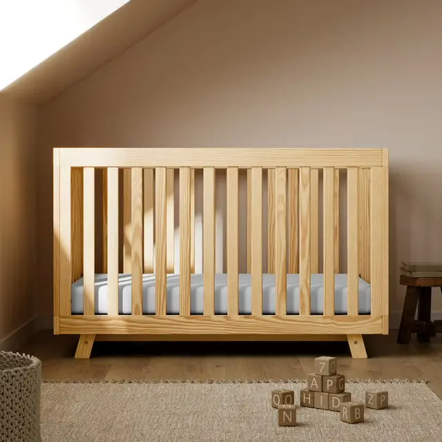 Dane 3-in-1 Convertible Crib in Natural Wood Tone