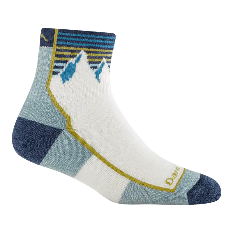 Darn Tough Women’s Hiker Quarter Midweight Cushion Socks