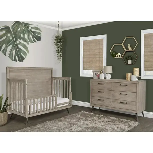 Feather Grey Nursery Collection – 2-Piece Set