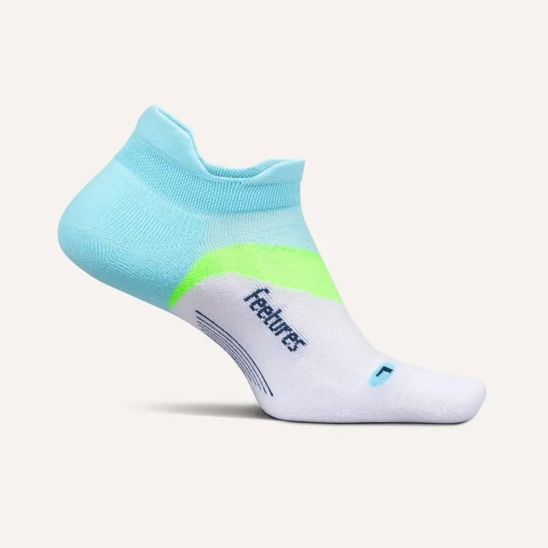 Feetures Women’s Elite Light-Cushion Tab Socks – Cool Plunge