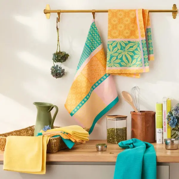 Jacquard Flatwoven Cotton Kitchen Towel Pack – 8-Piece Assorted Set