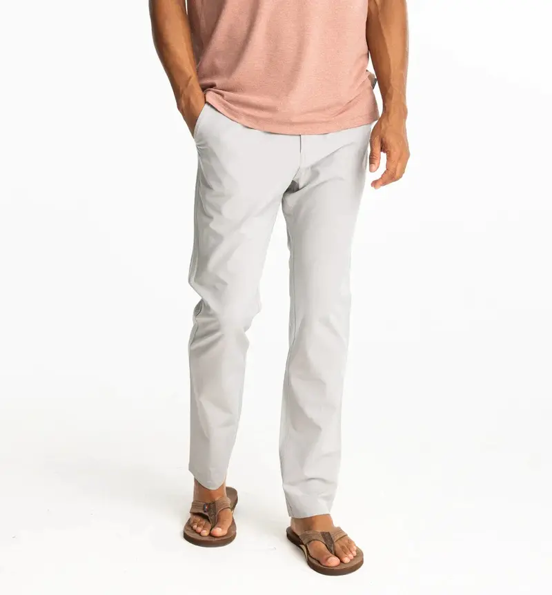 Men’s Free Fly Tradewind Stretch Pant in Cement Gray