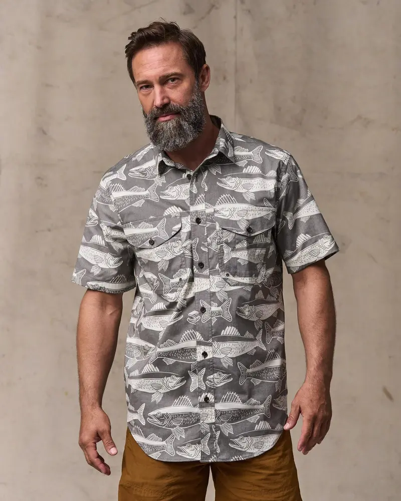 Men’s Twin Lakes Sports Shirt – Short Sleeve Performance Top