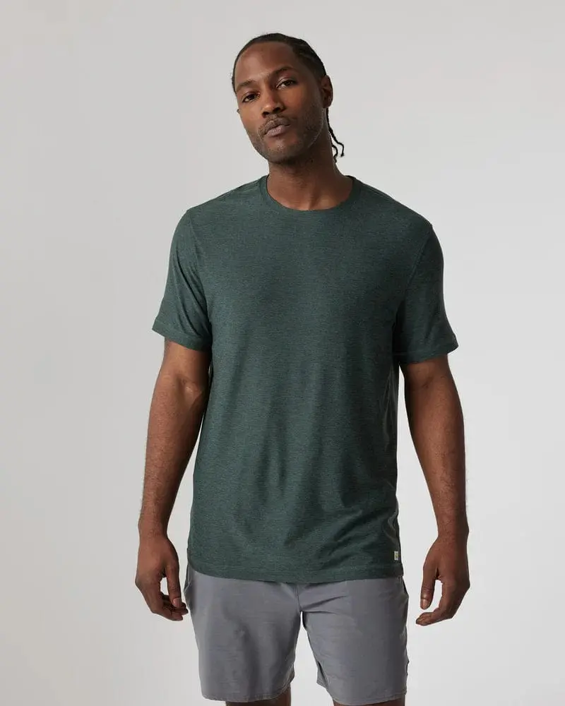 Men’s Vuori Strato Tech Short-Sleeve Performance Tee