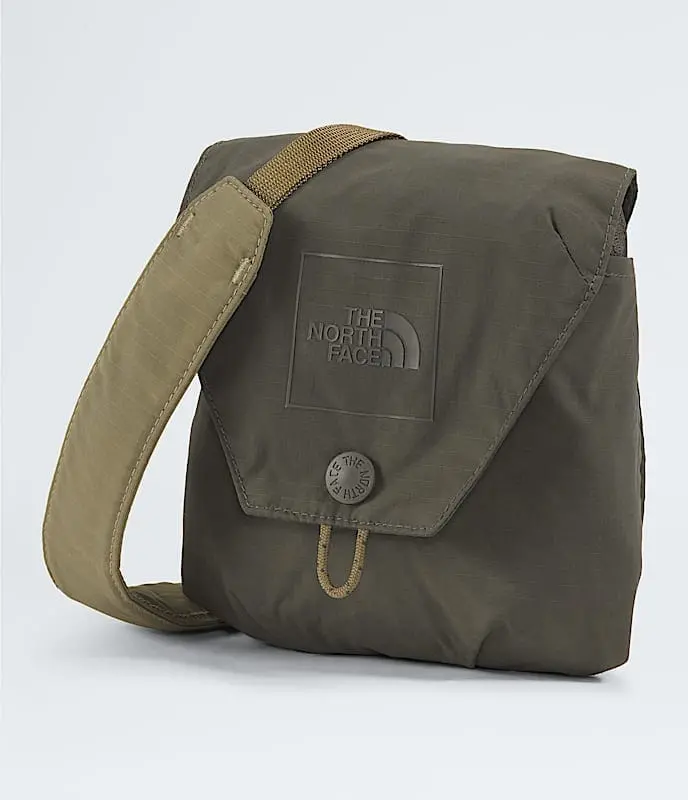 The North Face Glen Canyon Crossbody Bag – Compact Pocket Style