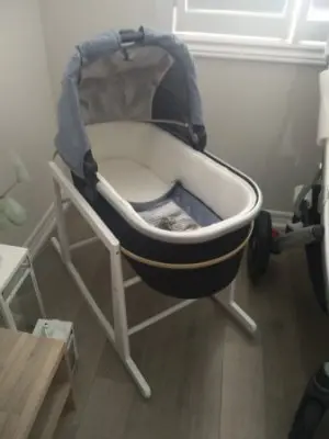 Universal Bassinet Stand in Matte White