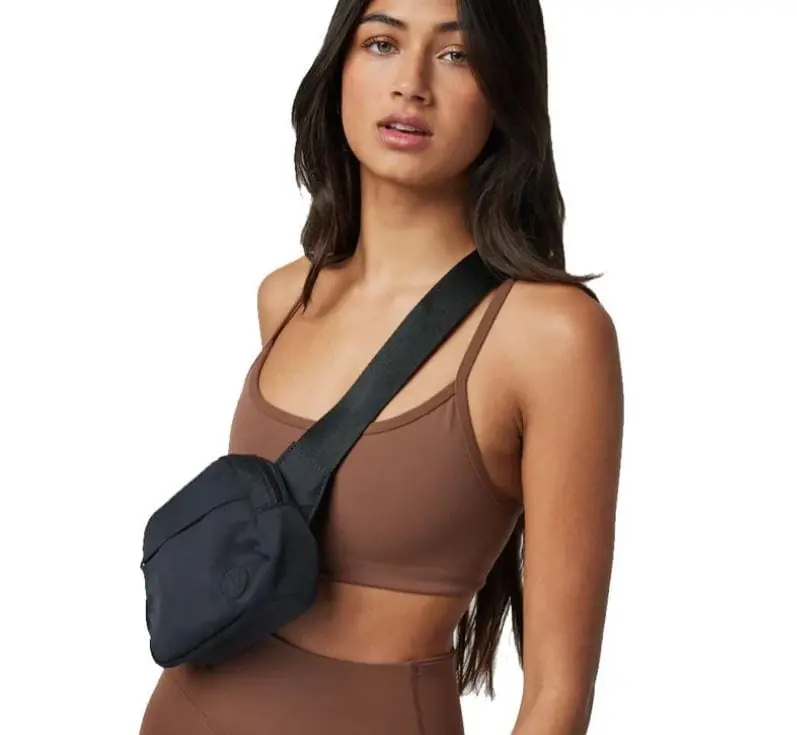 Vuori All Around Hip Pack – Sleek Black Waist Bag