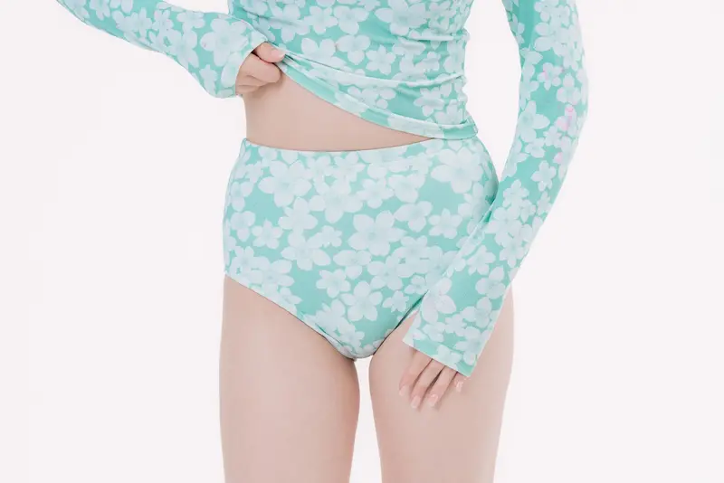Women’s Aloha Print Textured UPF 50+ Swim Bottoms