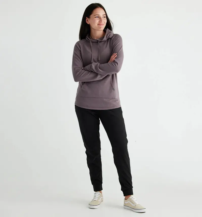 Women’s Breeze Lightweight Pull-On Joggers