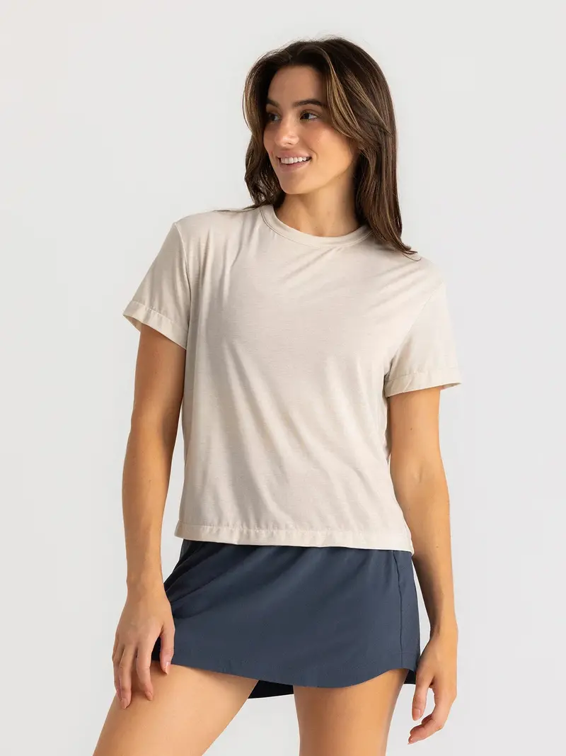 Women’s Elevate Performance Tee – Lightweight Fabric