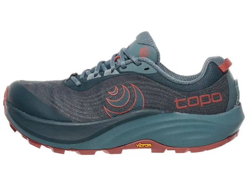 Women’s Pursuit 3 Trail Footwear